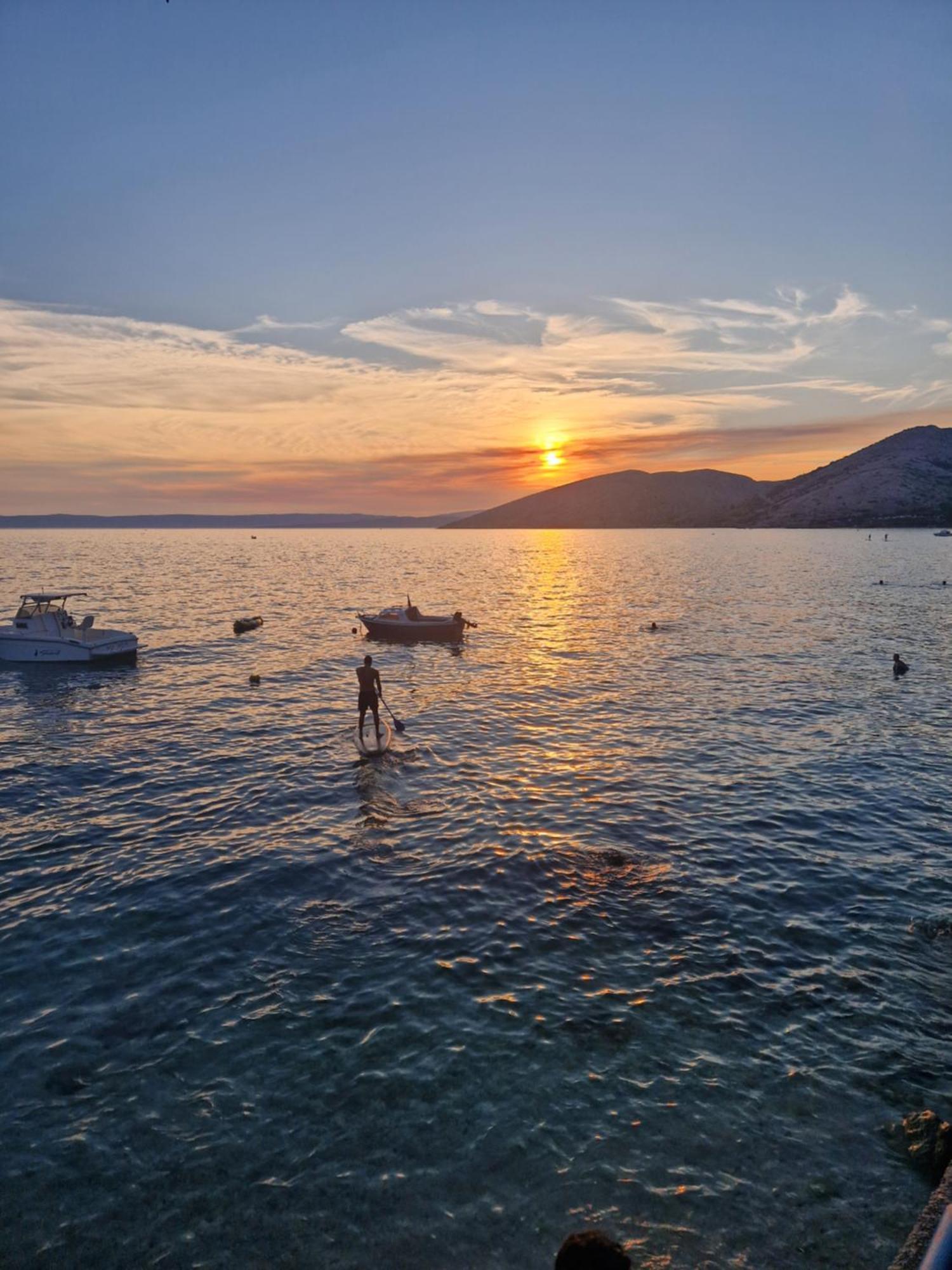 Eola Leisure Rooms Stara Baška Εξωτερικό φωτογραφία